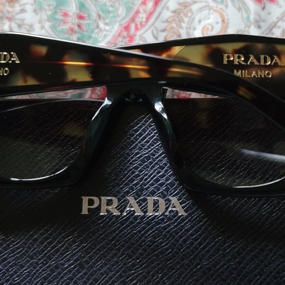 PRADA SUNGLASSES - Picture 8 of 10